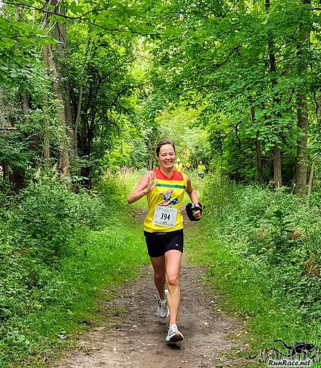 Terra Sans Pave : Race Action : Michelle's Phone
