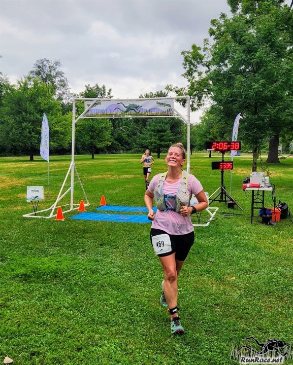 Terra Sans Pave : Race Action : Michelle's Phone