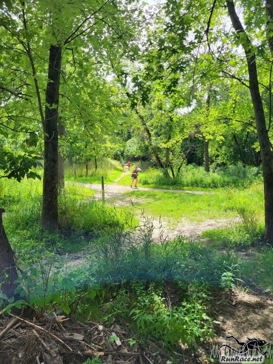 Terra Sans Pave : Action from the Trail : Billy's Phone