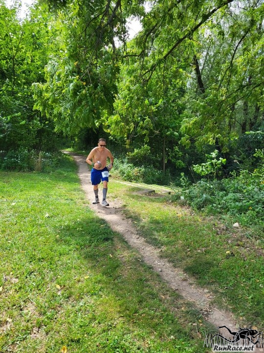 Terra Sans Pave : Action from the Trail : Billy's Phone