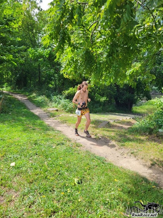 Terra Sans Pave : Action from the Trail : Billy's Phone