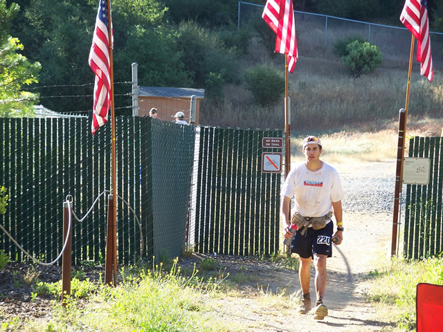Sunday June 27th : Highway 49 - 93.5 Mile Aid Station