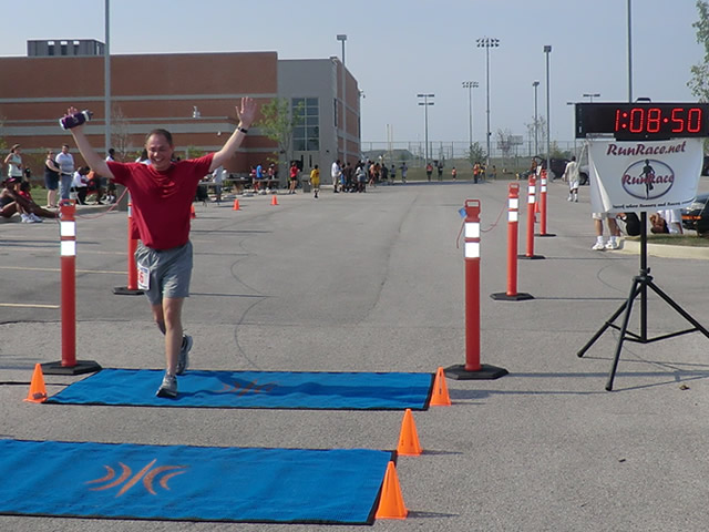 Saturday June 30, 2012 - Runners making the finish of The Great 8K!