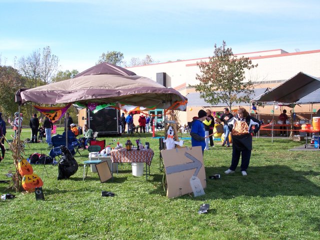 Saturday October 13, 2012 : photo by Lisa Beers