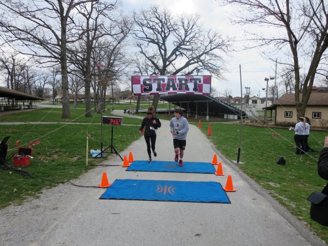 Action at the inaugural IUN Nurses on the Run 5K
