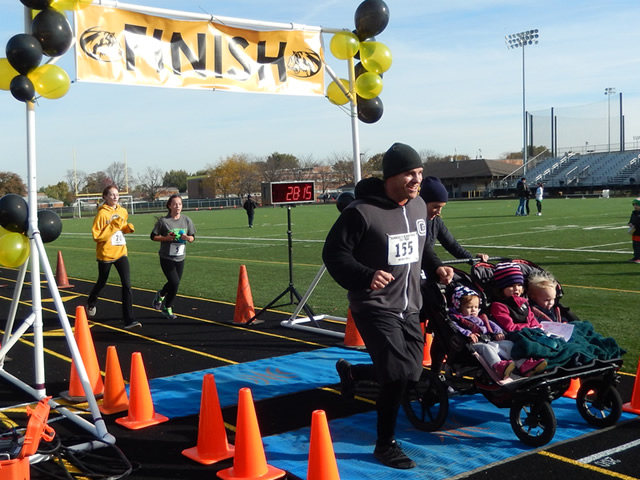 Finish Area of the Tiger Tear 5k : Sunday October 19, 2014