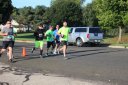 Middle of the pack on Indian Mound Parkway before mile 1