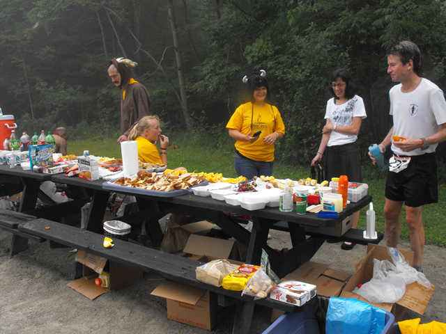 Along the Race Course : Saturday July 30, 2011