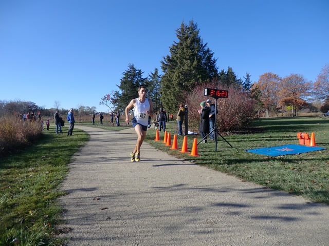 Early Morning - Saturday October 20, 2012 : Start of the DPR Trail Half-Marathon