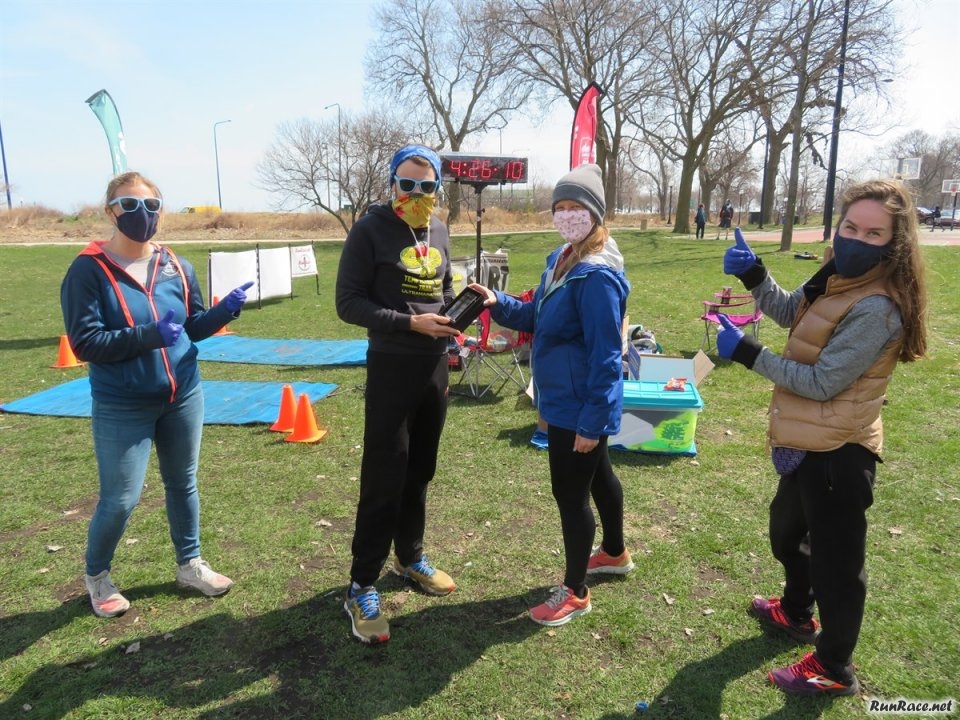 Chicago Lakefront Ultras 50K - by Bill Thom