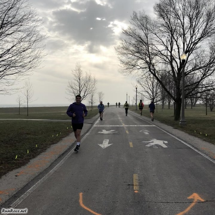 Chicago Lakefront Ultras 50K - photo: Jeff Fleitz