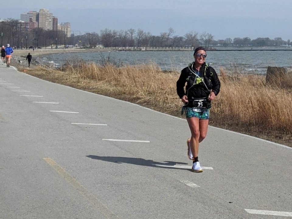 Chicago Lakefront Ultras 50K - photo: Rosalie Shyu