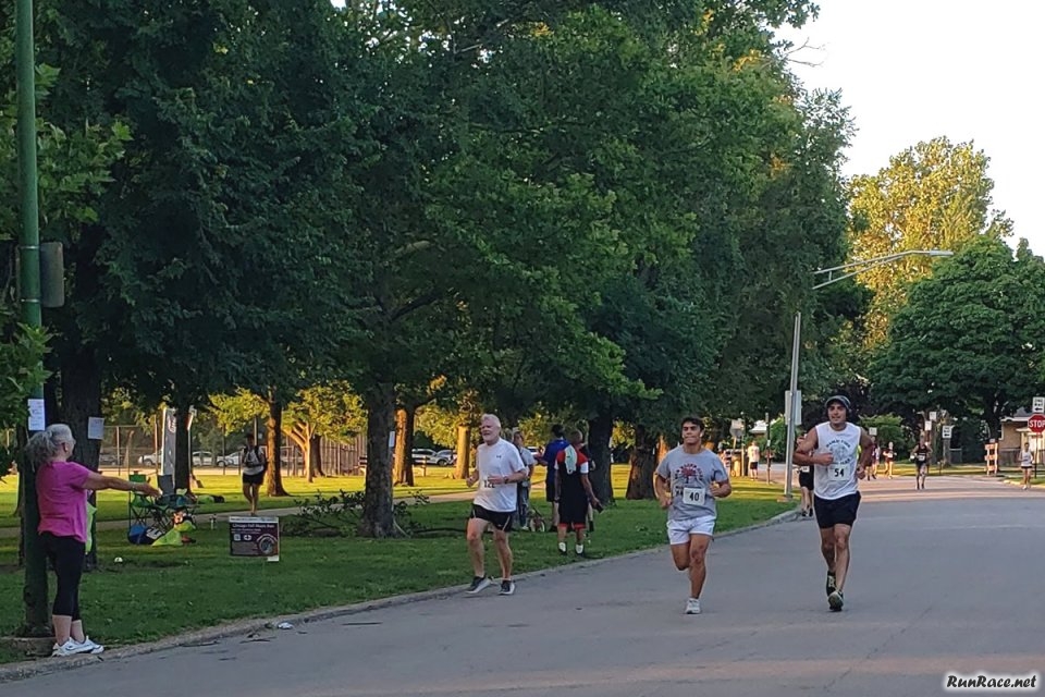 Eleventh Annual Chicago Full Moon Run - July 13, 2022