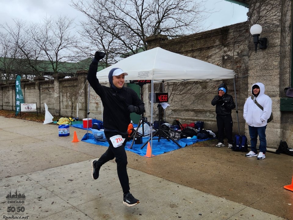 Chicago Lakefront Ultras 50K, 20.7-Mile Buildup Run, Half Marathon