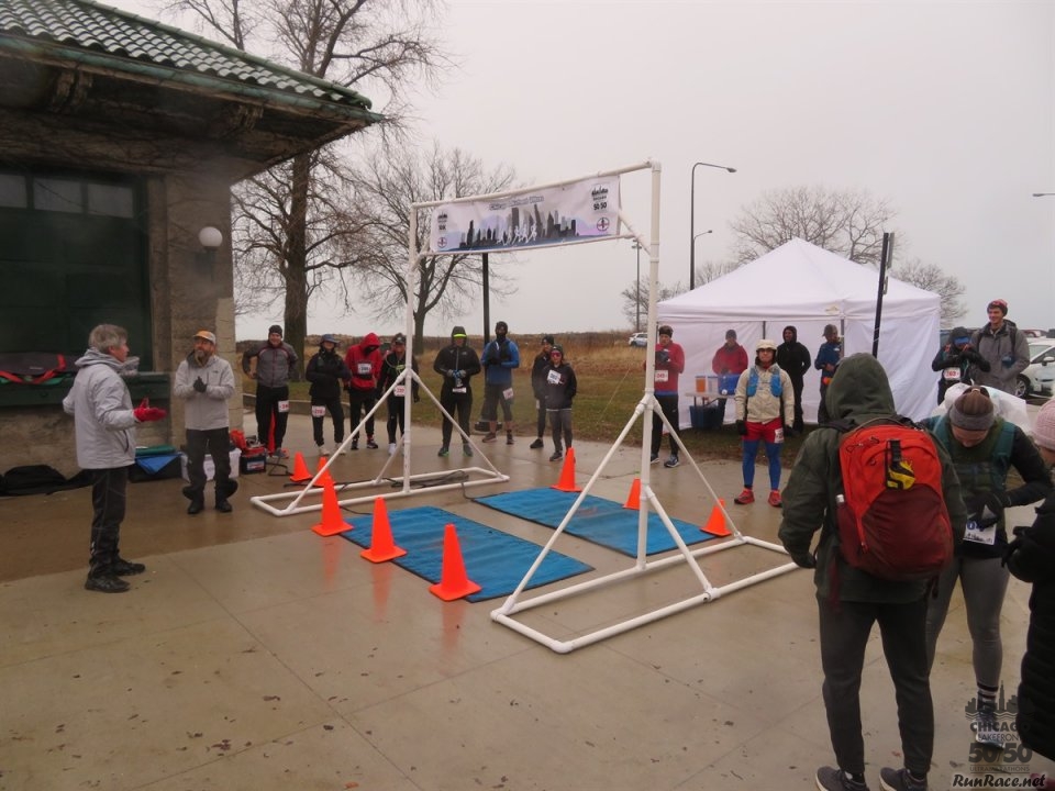 Chicago Lakefront Ultras 50K, 20.7-Mile Buildup Run, Half Marathon :: Start/Finish Area