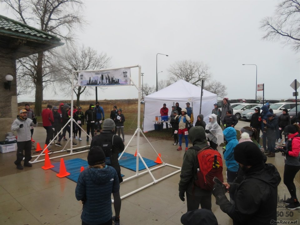 Chicago Lakefront Ultras 50K, 20.7-Mile Buildup Run, Half Marathon :: Start/Finish Area