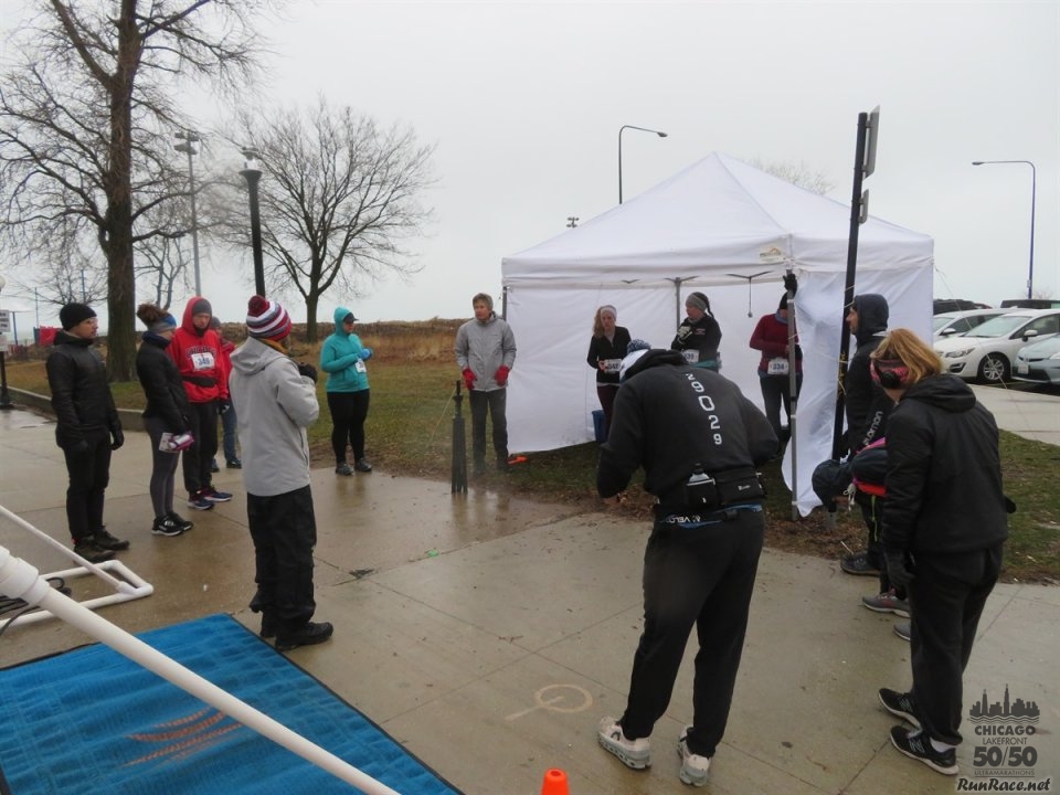 Chicago Lakefront Ultras 50K, 20.7-Mile Buildup Run, Half Marathon :: Start/Finish Area