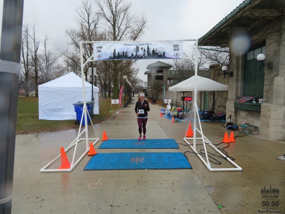 Chicago Lakefront Ultras 50K, 20.7-Mile Buildup Run, Half Marathon :: Start/Finish Area