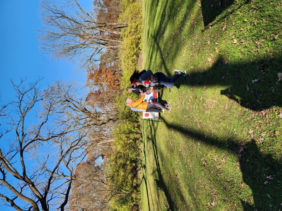 Action at Palos Park Woods North Start/Finish Area : Michelle's Phone...