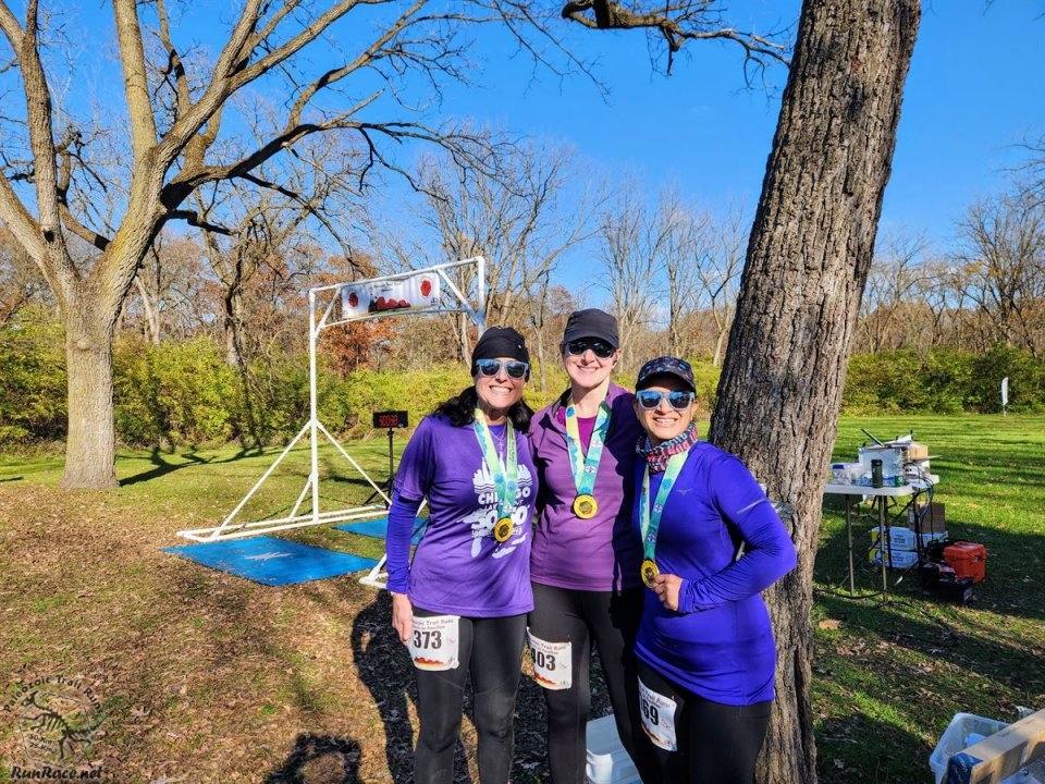 Action at Palos Park Woods North Start/Finish Area : Michelle's Phone...