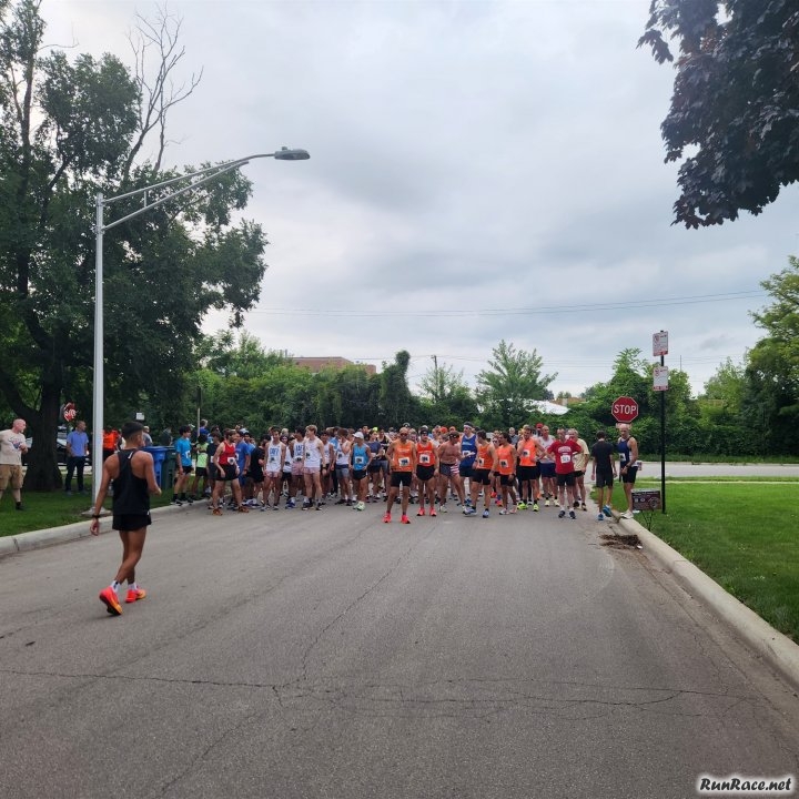 Chicago Full Moon Racing in Norwood Park
