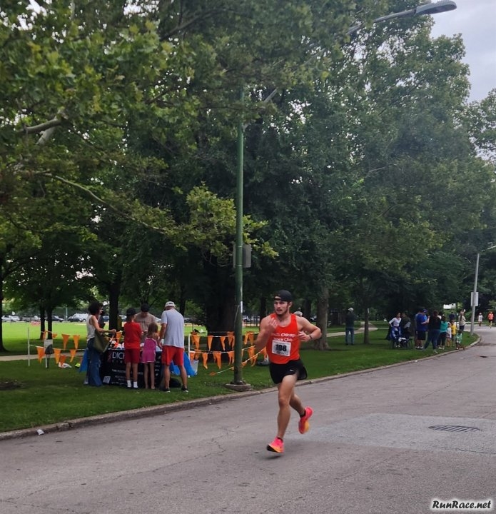 Chicago Full Moon Racing in Norwood Park