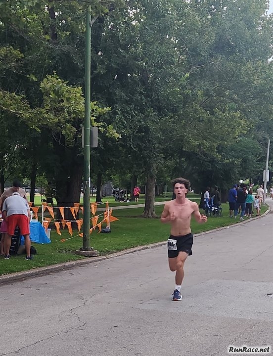 Chicago Full Moon Racing in Norwood Park