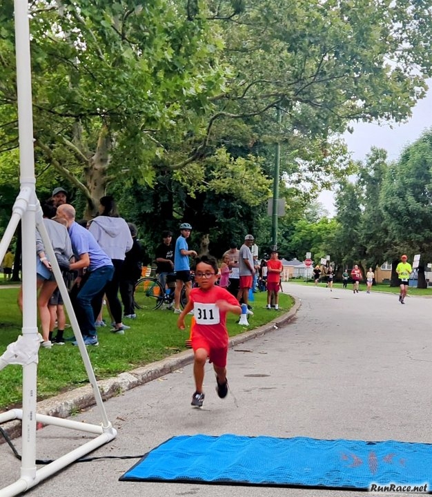 Chicago Full Moon Racing in Norwood Park