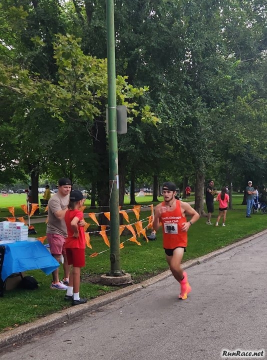 Chicago Full Moon Racing in Norwood Park