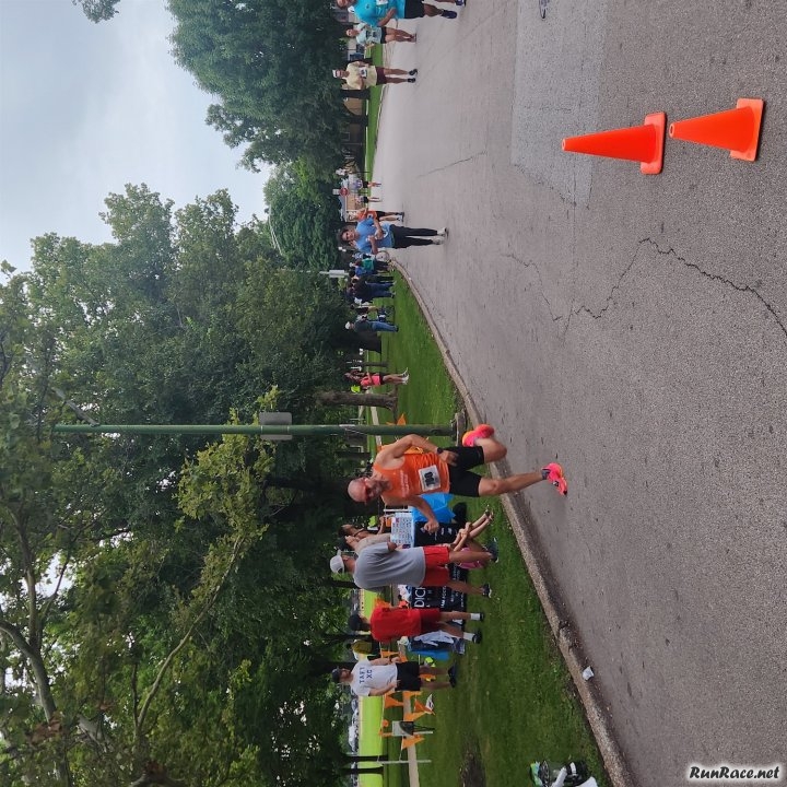 Chicago Full Moon Racing in Norwood Park