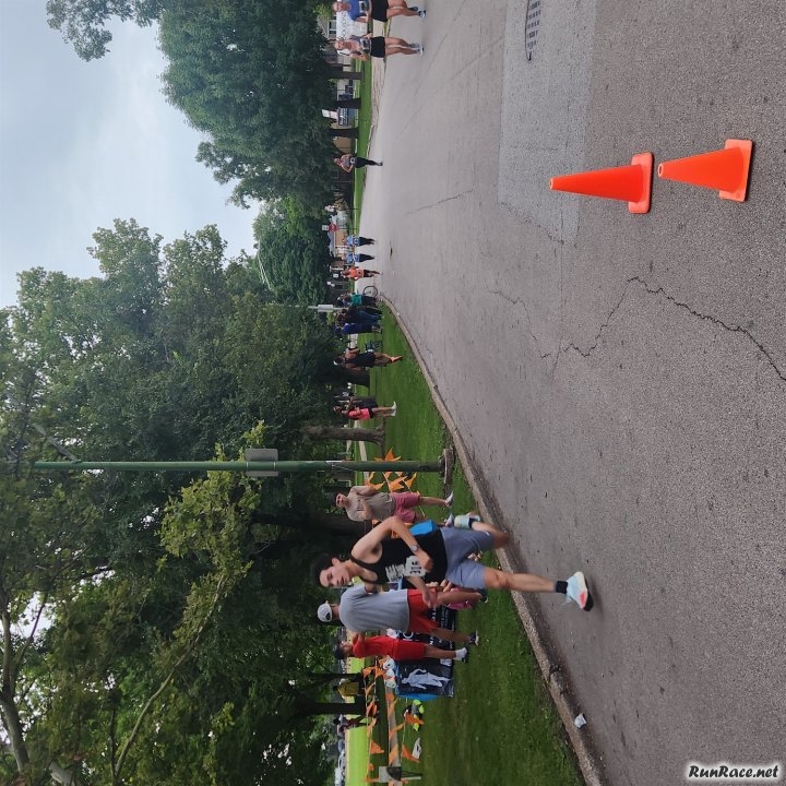 Chicago Full Moon Racing in Norwood Park