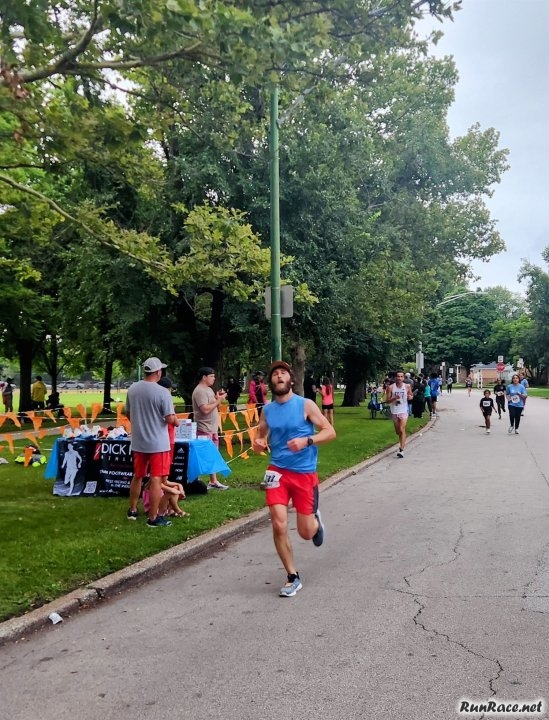 Chicago Full Moon Racing in Norwood Park