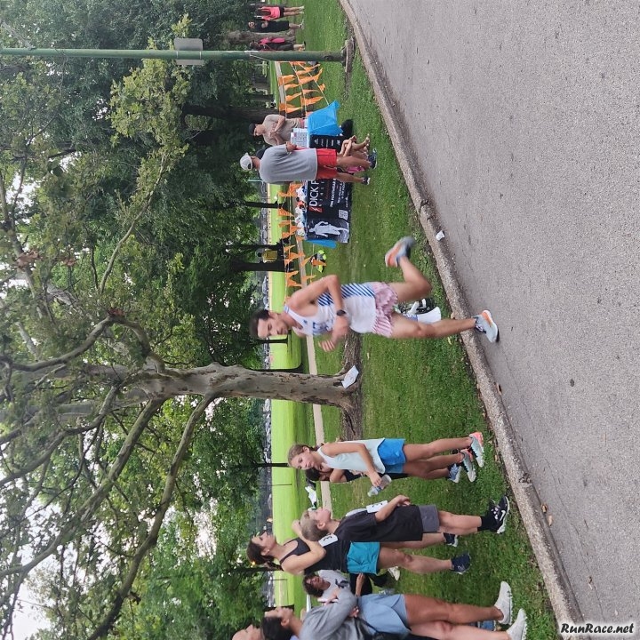 Chicago Full Moon Racing in Norwood Park