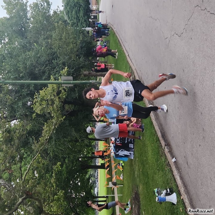 Chicago Full Moon Racing in Norwood Park