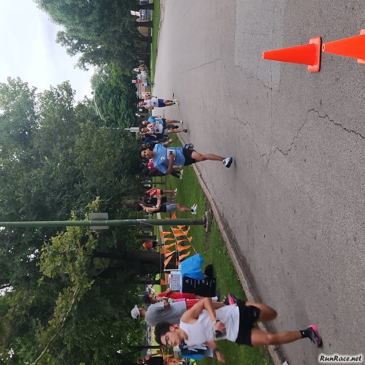 Chicago Full Moon Racing in Norwood Park