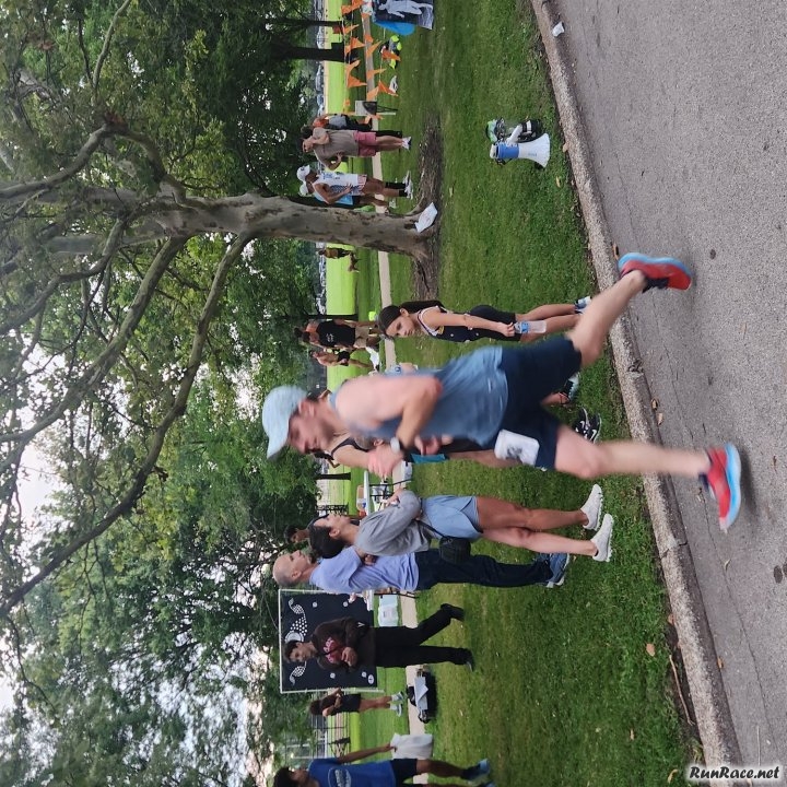 Chicago Full Moon Racing in Norwood Park
