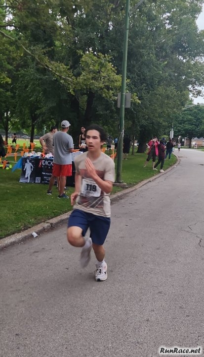 Chicago Full Moon Racing in Norwood Park