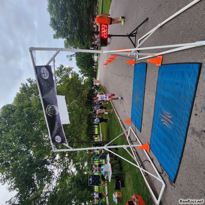Chicago Full Moon Racing in Norwood Park