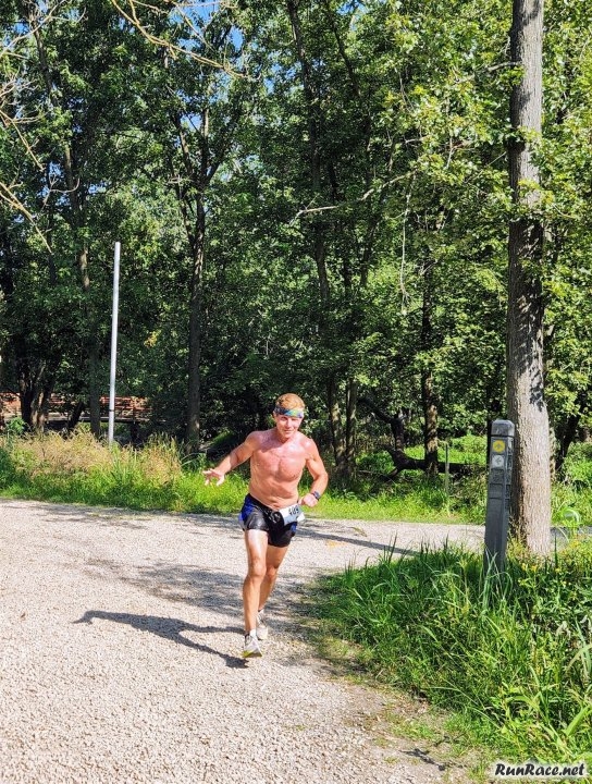 Action from the Trails of Terra Sans Pave