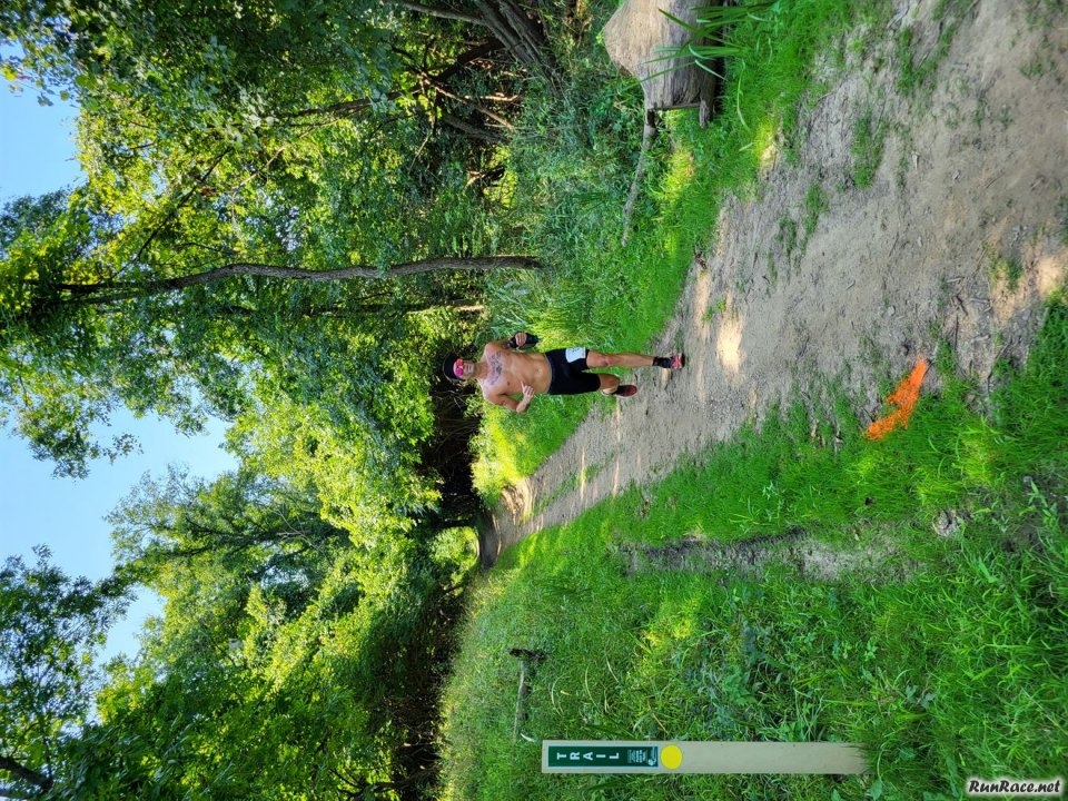 Action on the Trails of Terra Sans Pave