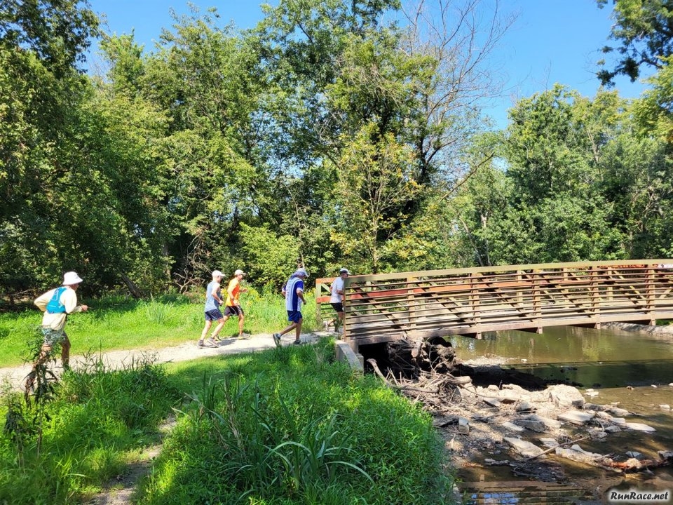 Action on the Trails of Terra Sans Pave