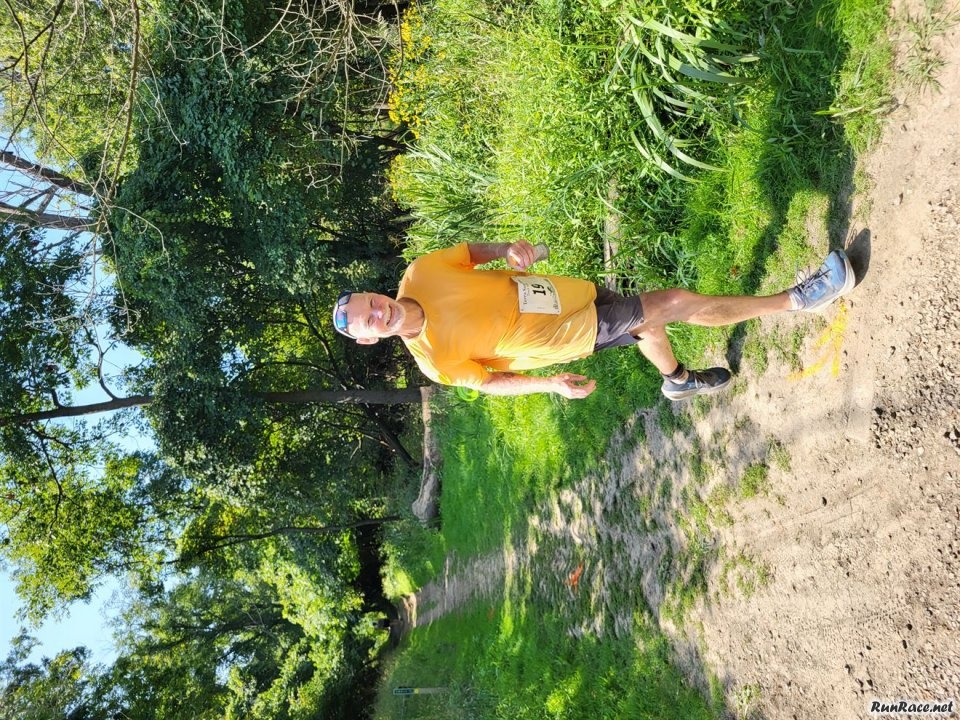 Action on the Trails of Terra Sans Pave