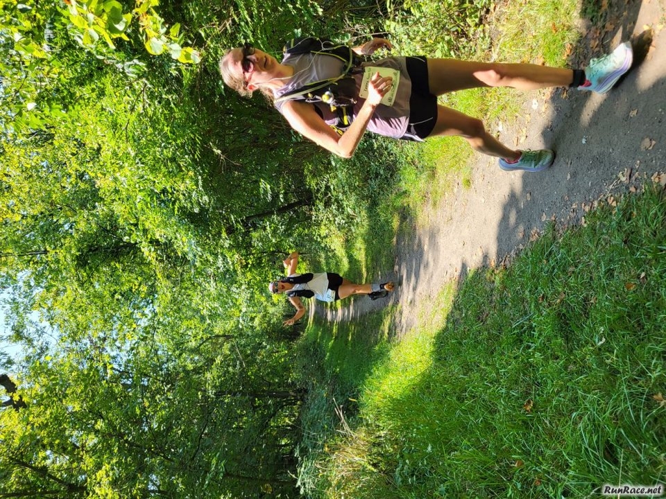 Action on the Trails of Terra Sans Pave