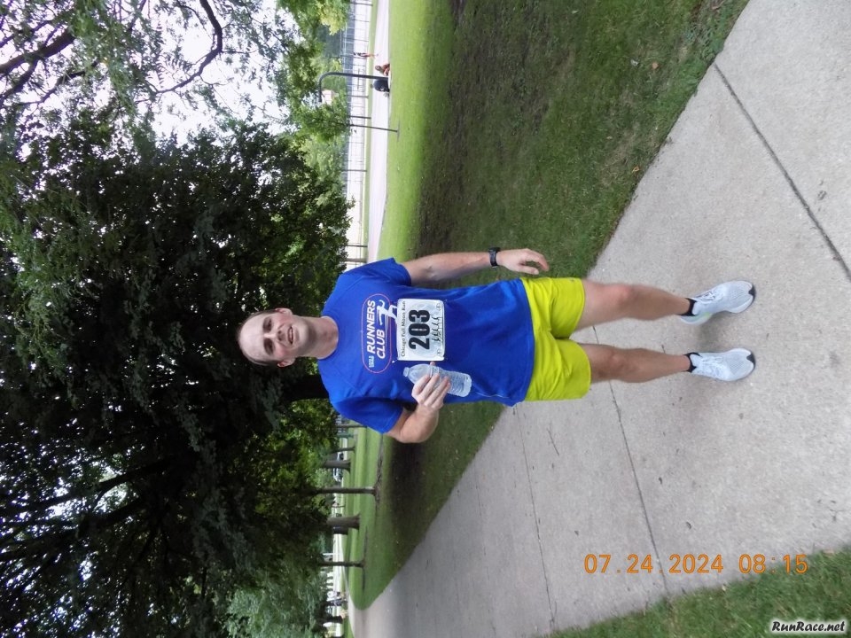 Pre-race Gathering in Norwood Park
